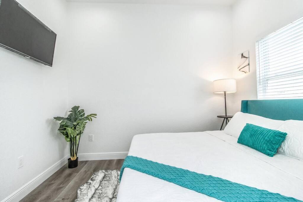 2Br Spacious House In Heart Of West Tampa Dış mekan fotoğraf