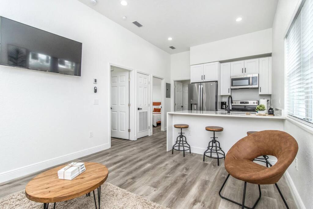 2Br Spacious House In Heart Of West Tampa Dış mekan fotoğraf